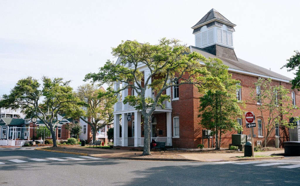 Dare Arts in Manteo home to an LGBTQ community events