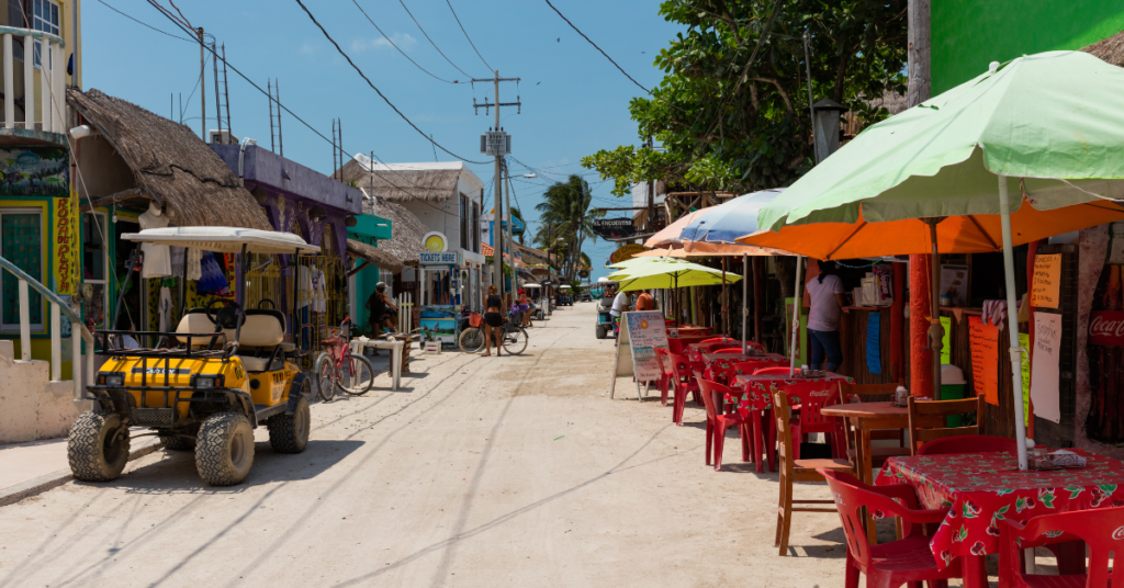 sandy roads in Holbox